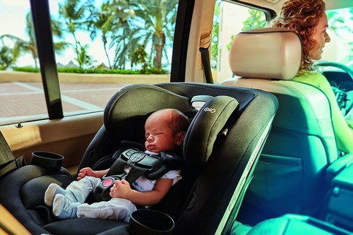 NEW  Maxi-Cosi Magellan All in One Convertible Car Seat - Night Black (CC197EMJ)