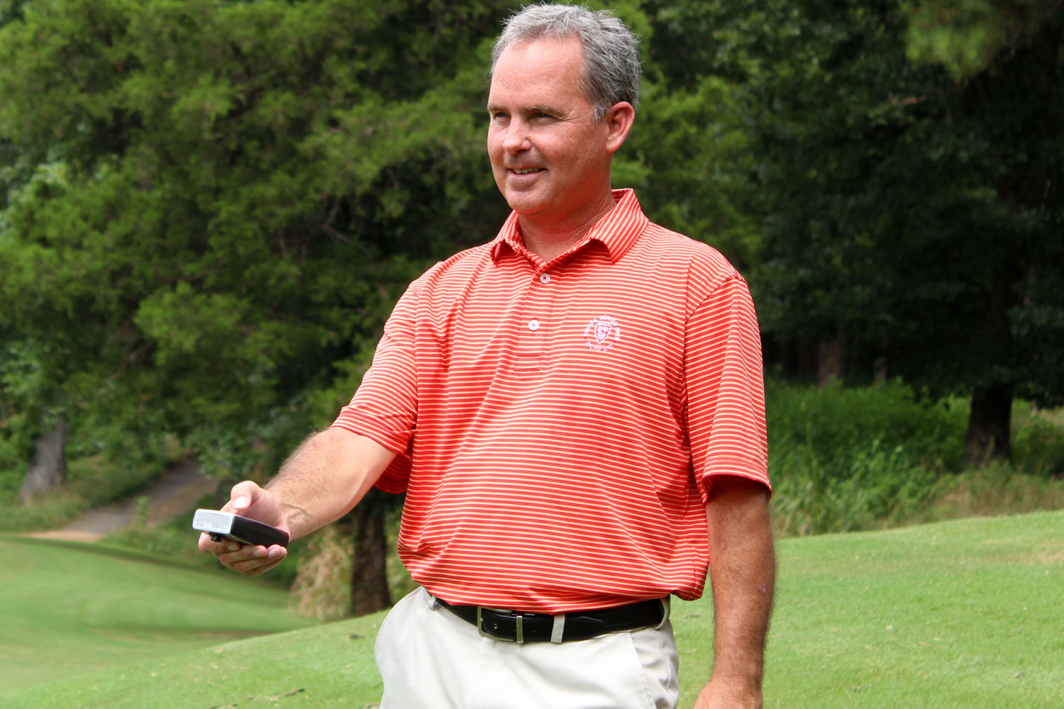 Kangaroo's newest model, Z-series electric golf cart with remote control - black