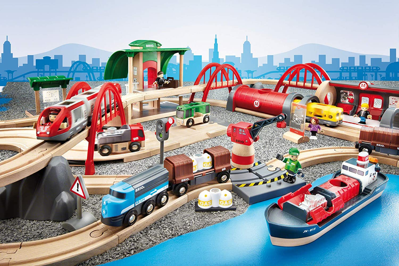 World 33052 Deluxe Railway Wooden Toy Train Set for Kids Age 3 and Up, Green