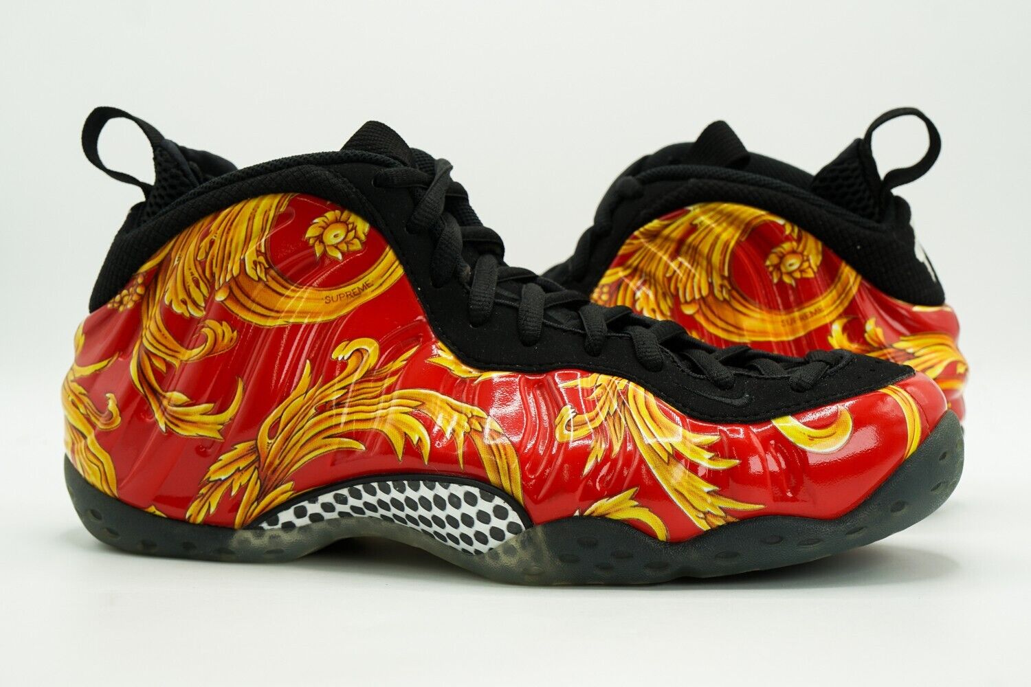 NIKE FOAMPOSITE ONE SUPREME NEW SIZE 9 SPORT RED BLACK NIKE FOAMPOSITE ONE SUPREME NEW SIZE 9 SPORT RED BLACK