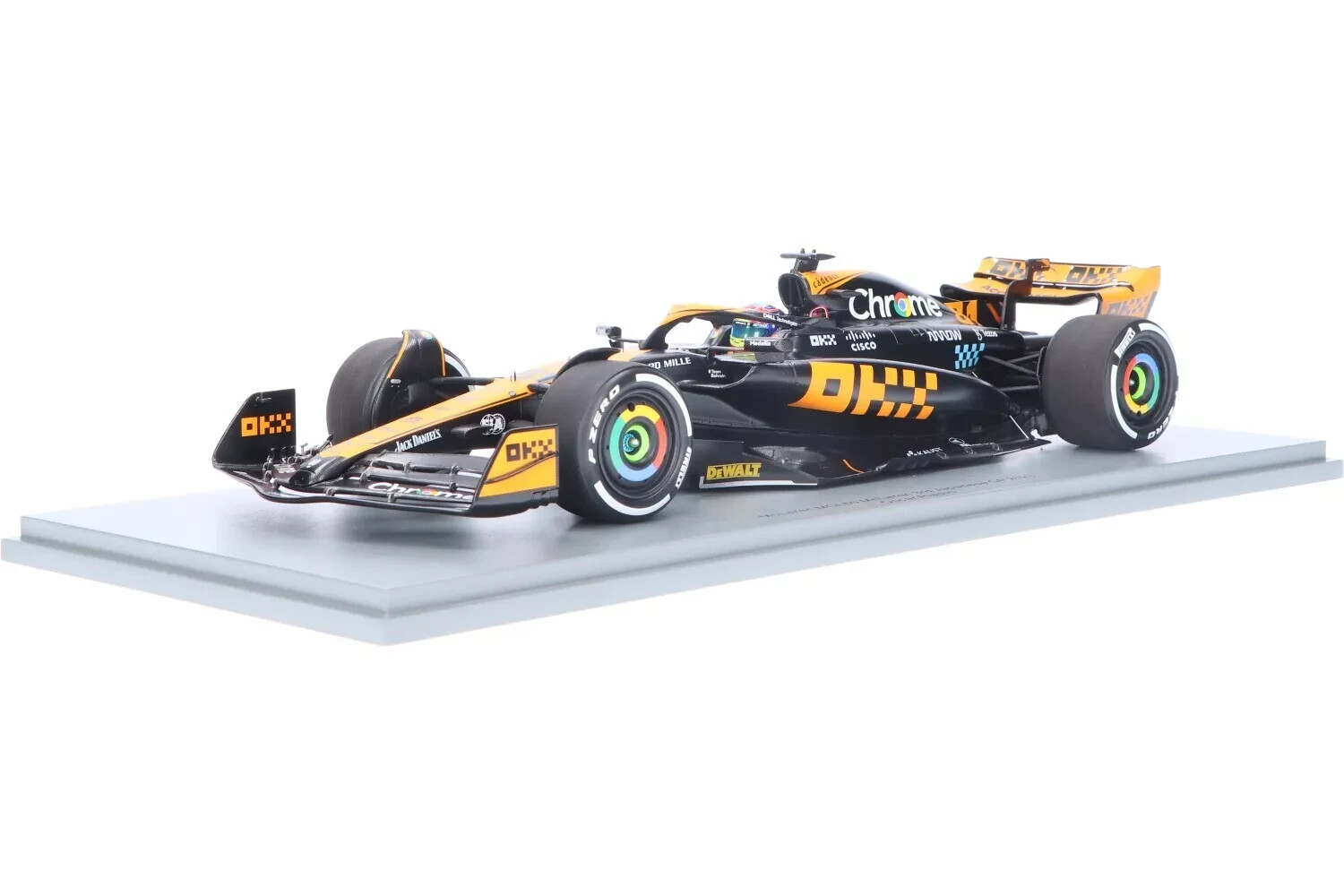 Spark McLAREN F1 MCL60 3rd JAPAN GP 2023 PIASTRI #81 with