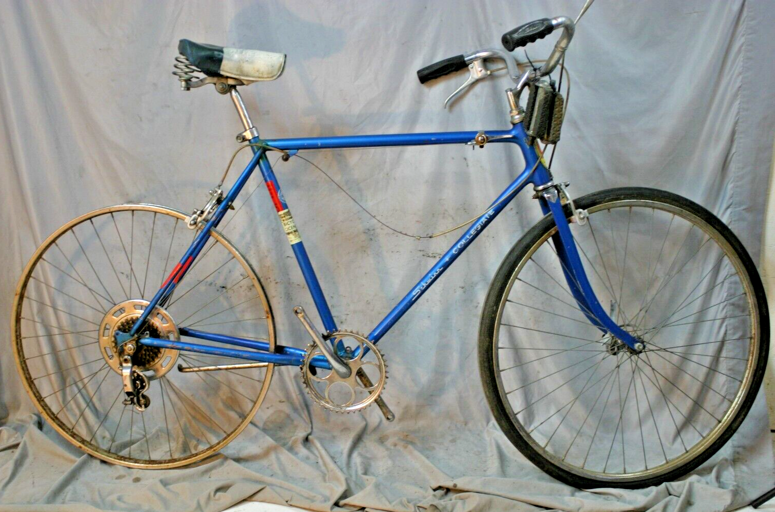Schwinn Racer ハンドル Vintage Schwinn step-thru bike with rear fender Messenger