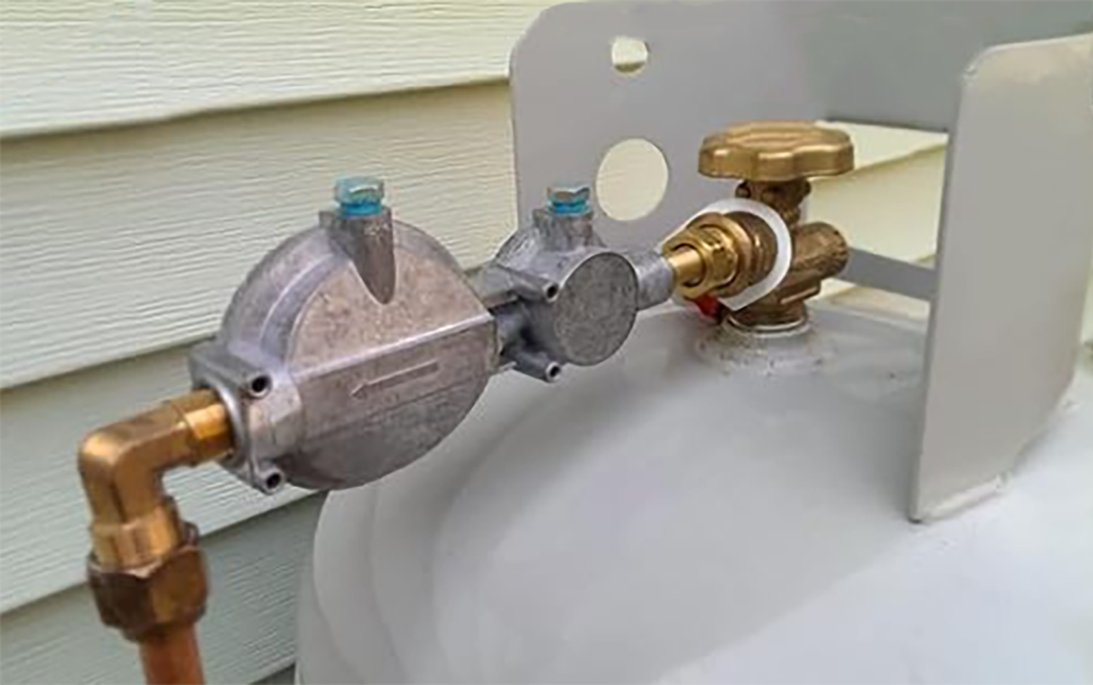 Hard Nose POL Plug Adapter Full Flow for Propane Tanks/Regulator