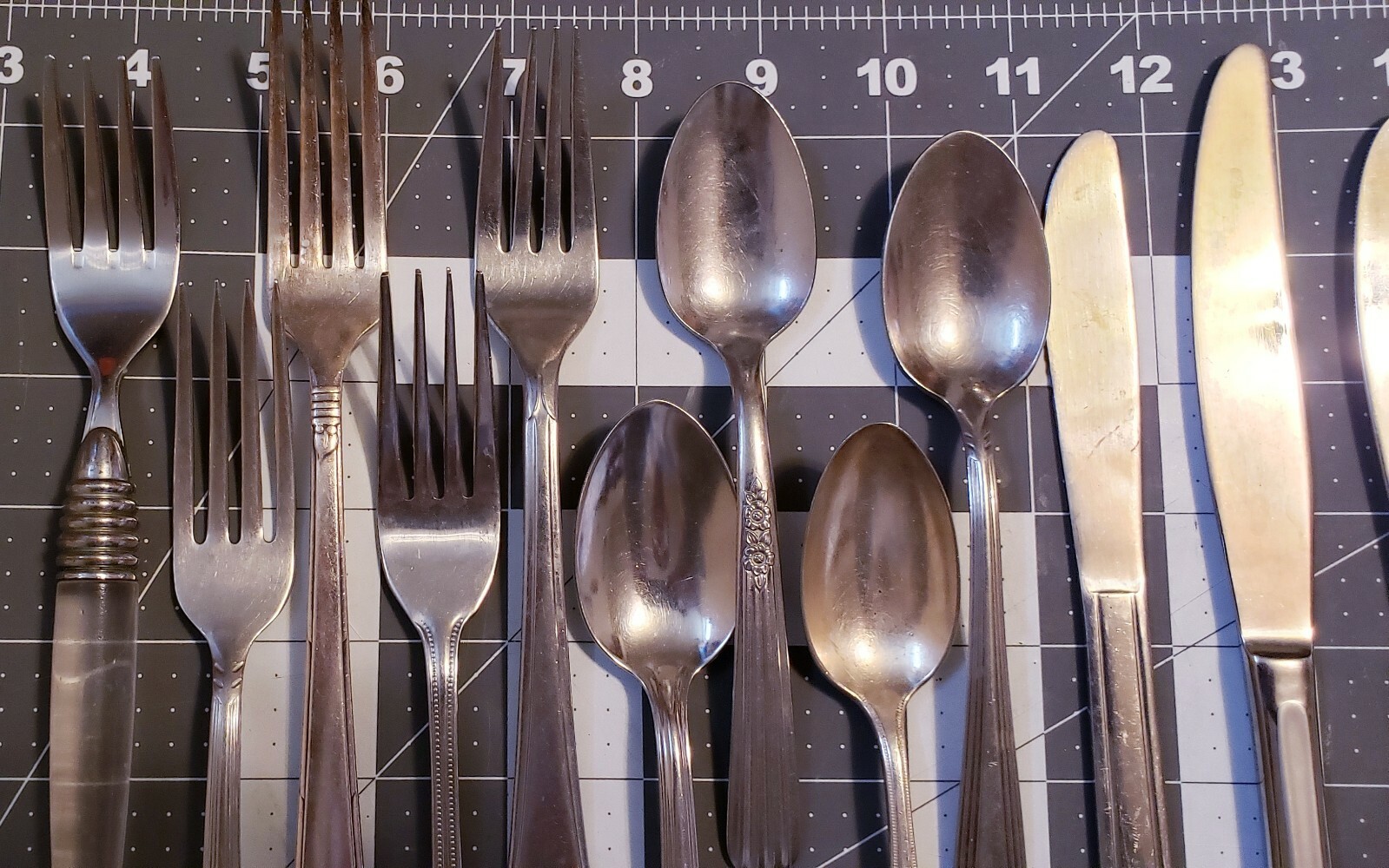 Misc Assorted Knife Spoon Fork Flatware Silverware Gibson Oneida Community Burch