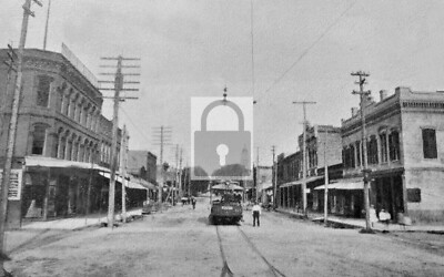 Centre Street View Trolley Car Fernandina Florida FL Reprint Postcard