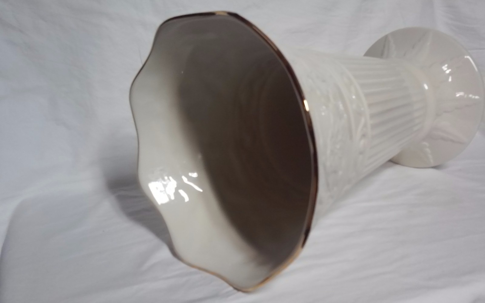 Lenox Porcelain Gold Rim Flower Vase 16