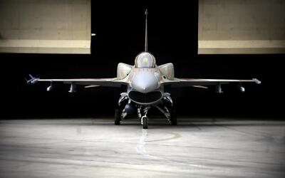 Aircraft general dynamics f16 fighting falcon Custom Gaming Mat Desk 5877