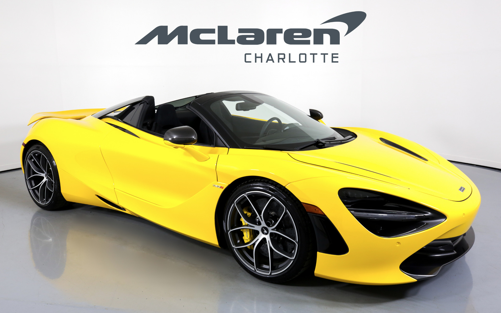 2020-mclaren-720s-spider-volcano-yellow-with-49-miles-available-now