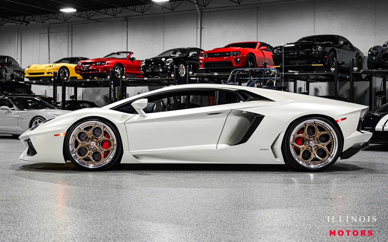 Owner 2015 Lamborghini Aventador LP 700-4 Huge Options and Upgrades!!