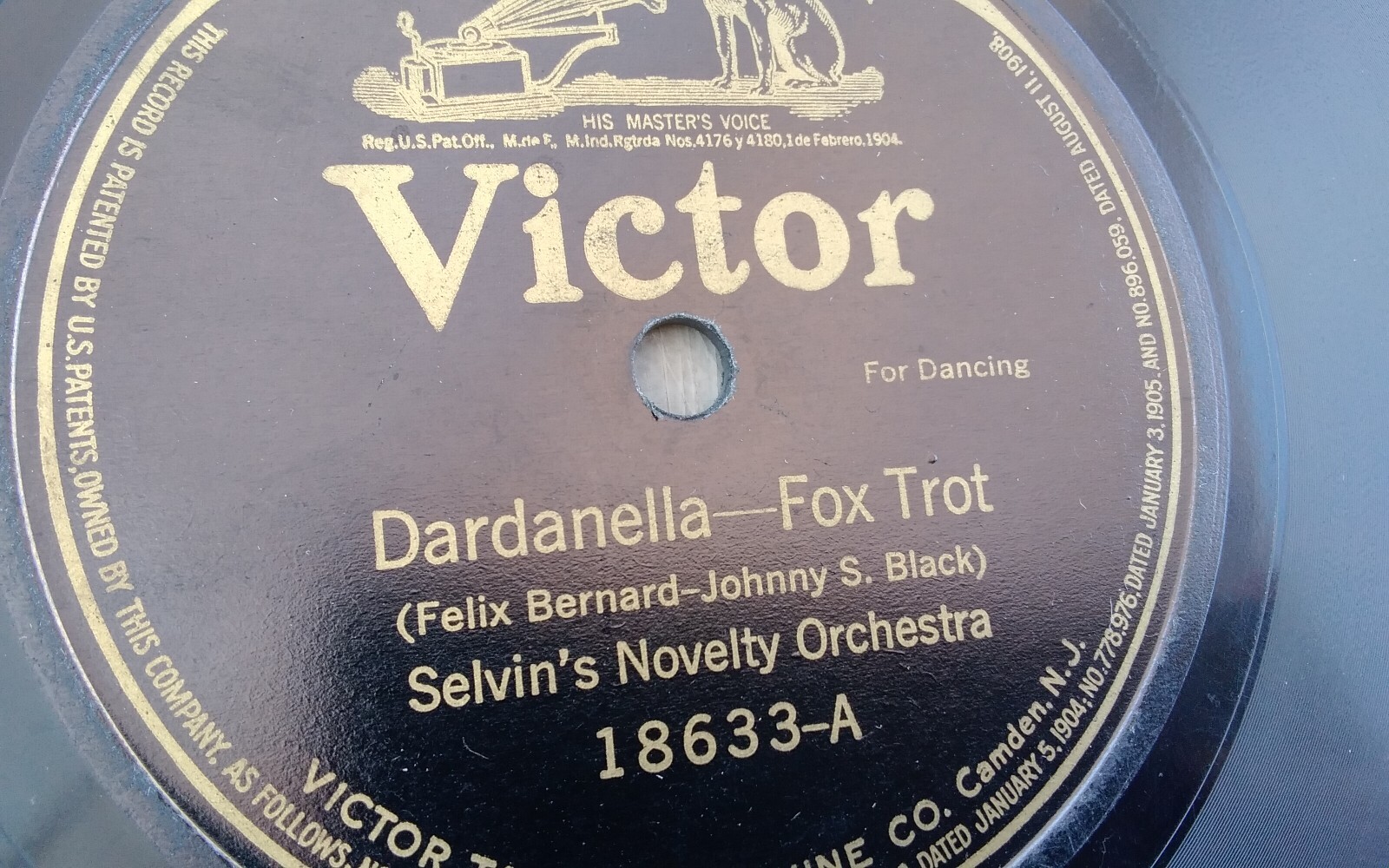 Selvin's Novelty Orchestra 78rpm Single Victor Records