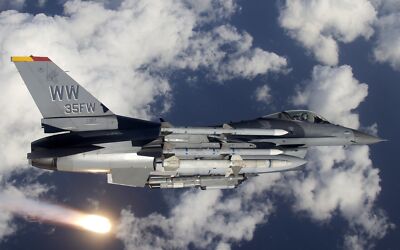 Aircraft general dynamics f16 fighting falcon Custom Gaming Mat Desk 5452