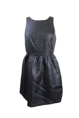 

Kensie New Black Metallic Платье без рукавов с круглым вырезом и фольгированным принтом  $99, Черный