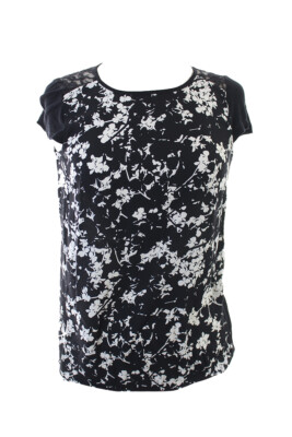 

Kensie Новый черный топ с короткими рукавами и шнуровкой на спине  $ 69, Black