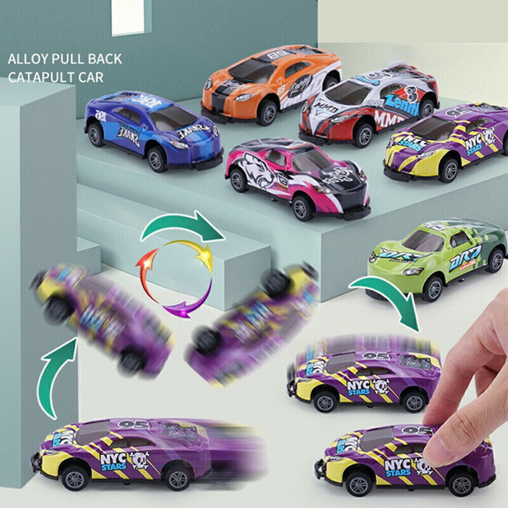 360 &deg; Mini Flip Pull Back Catapult Vehicles Realistic