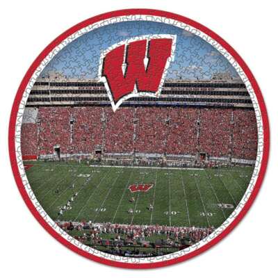 Wisconsin Badgers 500 Piece Stadium Puzzle