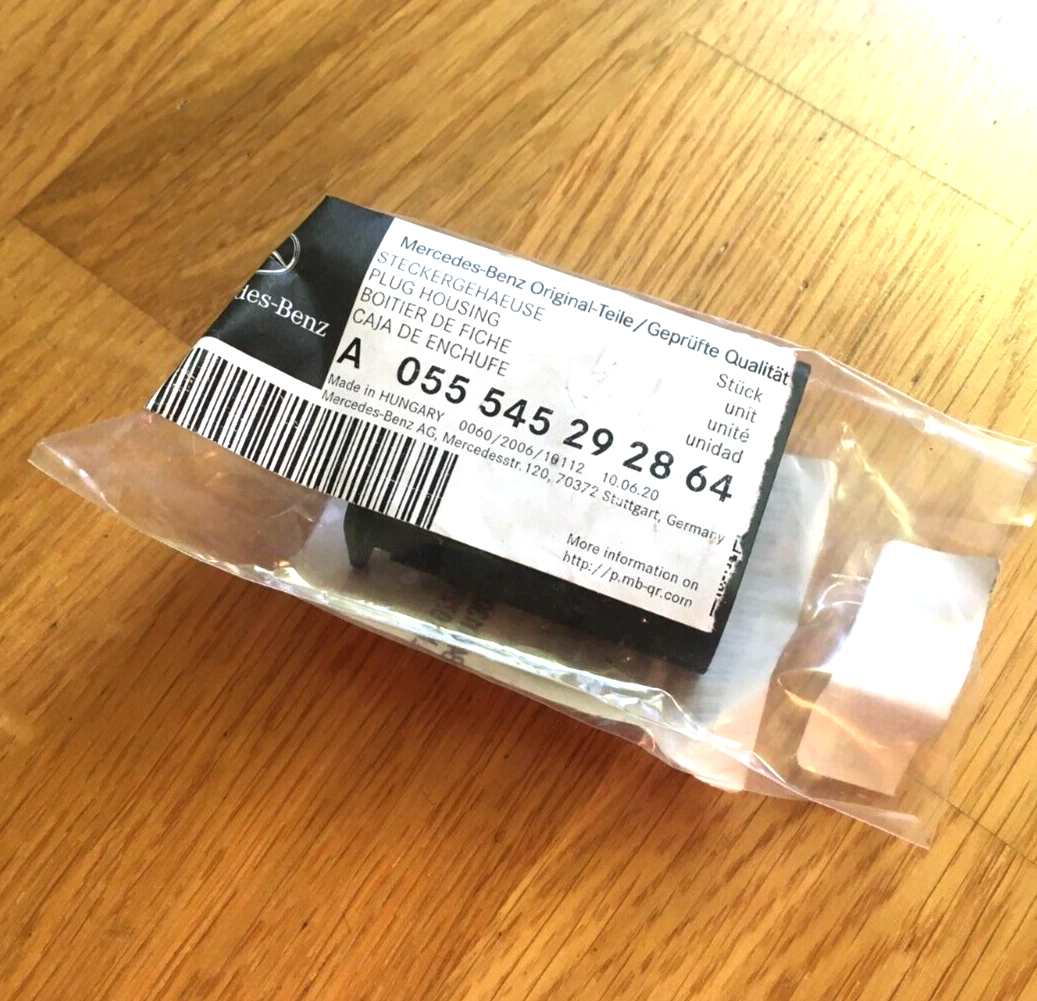 Mercedes-Benz Plug Housing A 055 545 29 28 64 Genuine OEM Mercedes-Benz Plug Housing A 055 545 29 28 64 Genuine OEM