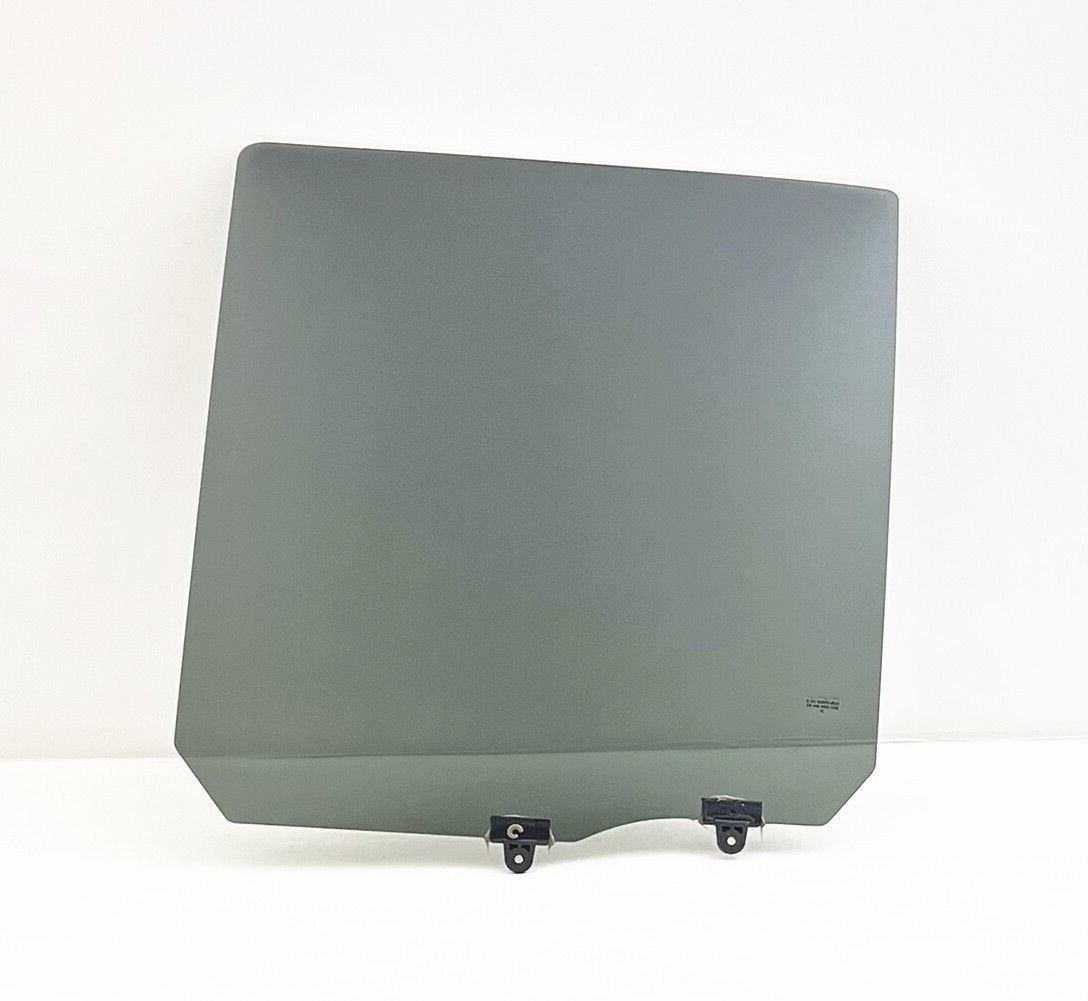 Driver/Left Side Rear Door Window Glass Privacy For 1997-2001 Honda CR-V
