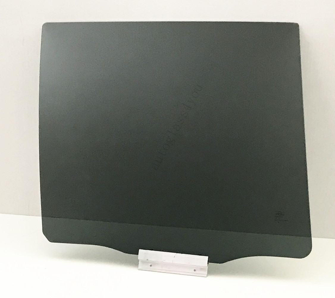 Passenger/Right Side Rear Door Window Glass For 2003-2014 Volvo XC90