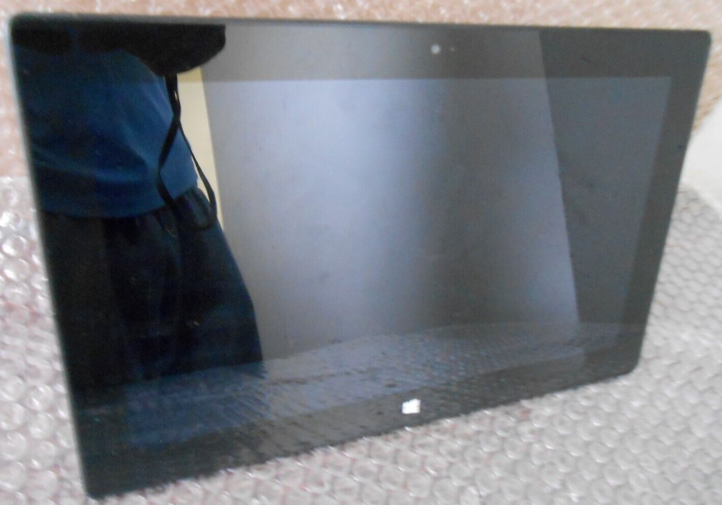 Surface Pro Surface RT 2台セット Windows 8 Microsoft Announces Pricing Details on Surface With Windows