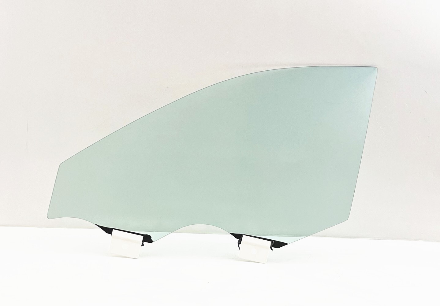 Driver/Left Side Front Door Window Glass Laminated For 22-25 Nissan Pathfinder