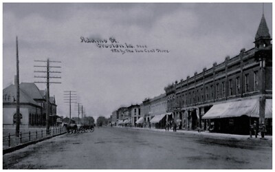Creston Iowa Unpaved Adams St Horse & Wagons Store Front Reprint Postcard #77166
