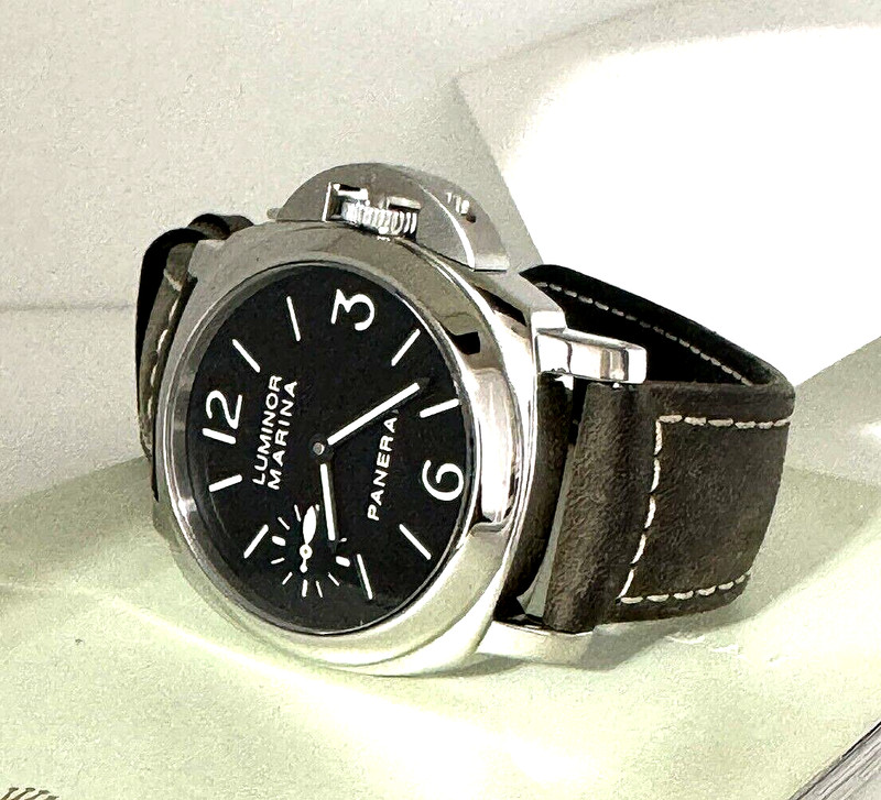 Panerai Luminor Marina 44mm Black Dial Steel Mens Watch PAM00111