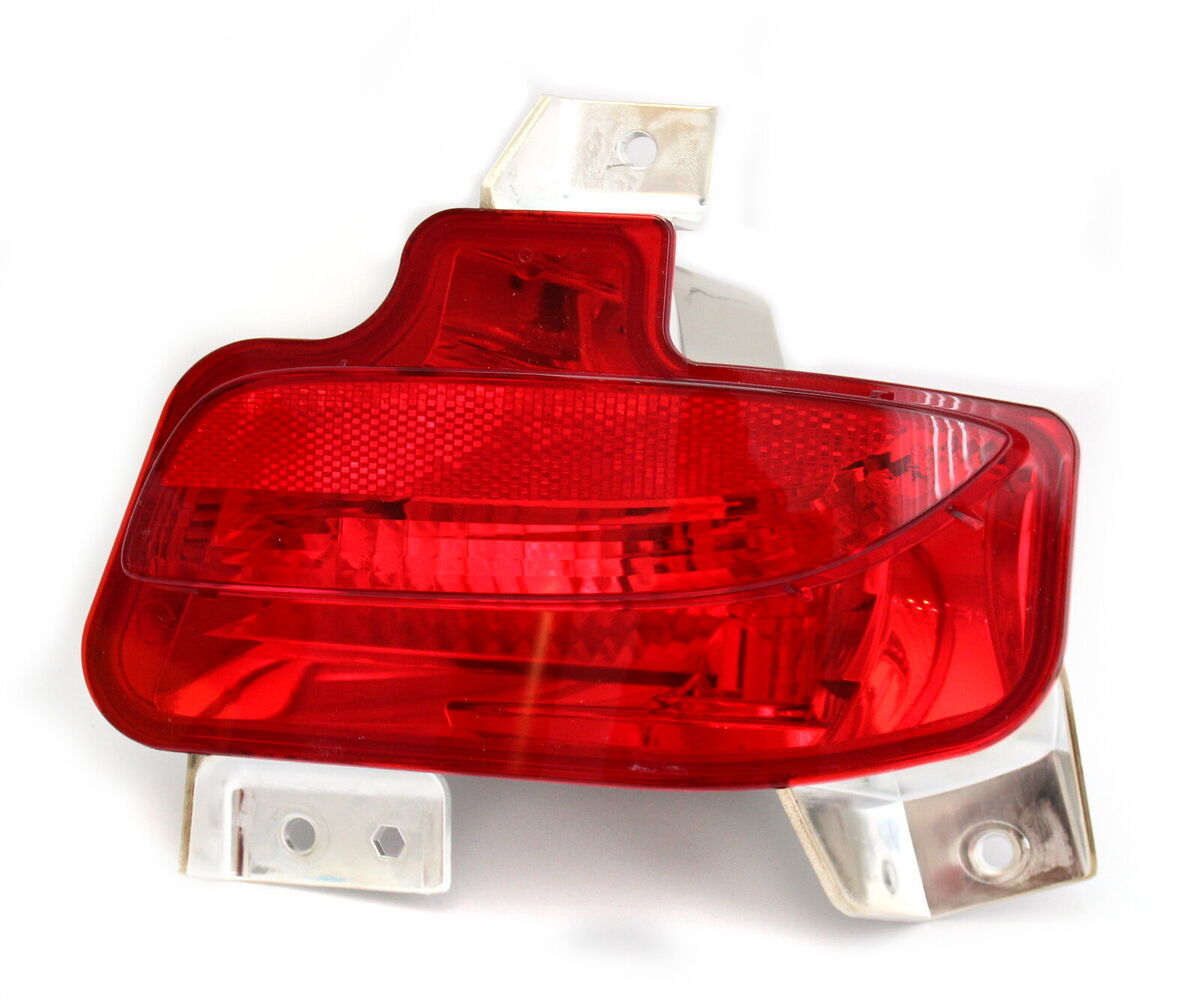 VAUXHALL/OPEL ZAFIRA TOURER GENUINE REAR REFLECTOR LIGHT LAMP RIGHT O/S 13295765