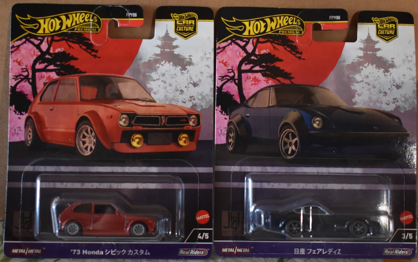 Hot Wheels 73' Honda Civic And Nissan Fairlady z Japan