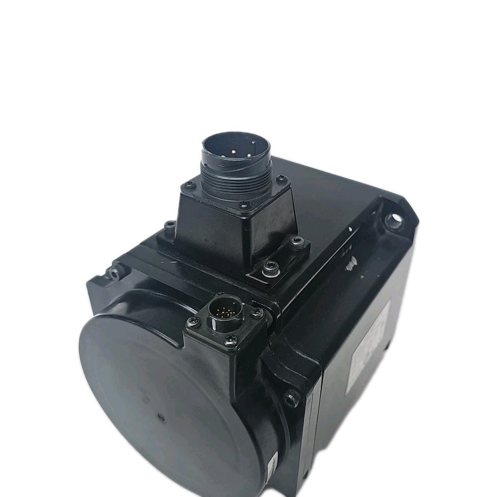 Omron R88M-1M2K020C-S2 2kW 2000rpm Servo Motor — 3