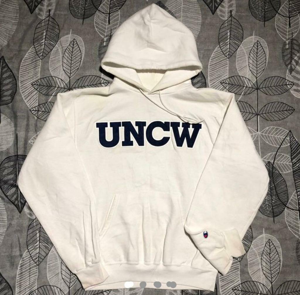 uncw champion sweatshirt