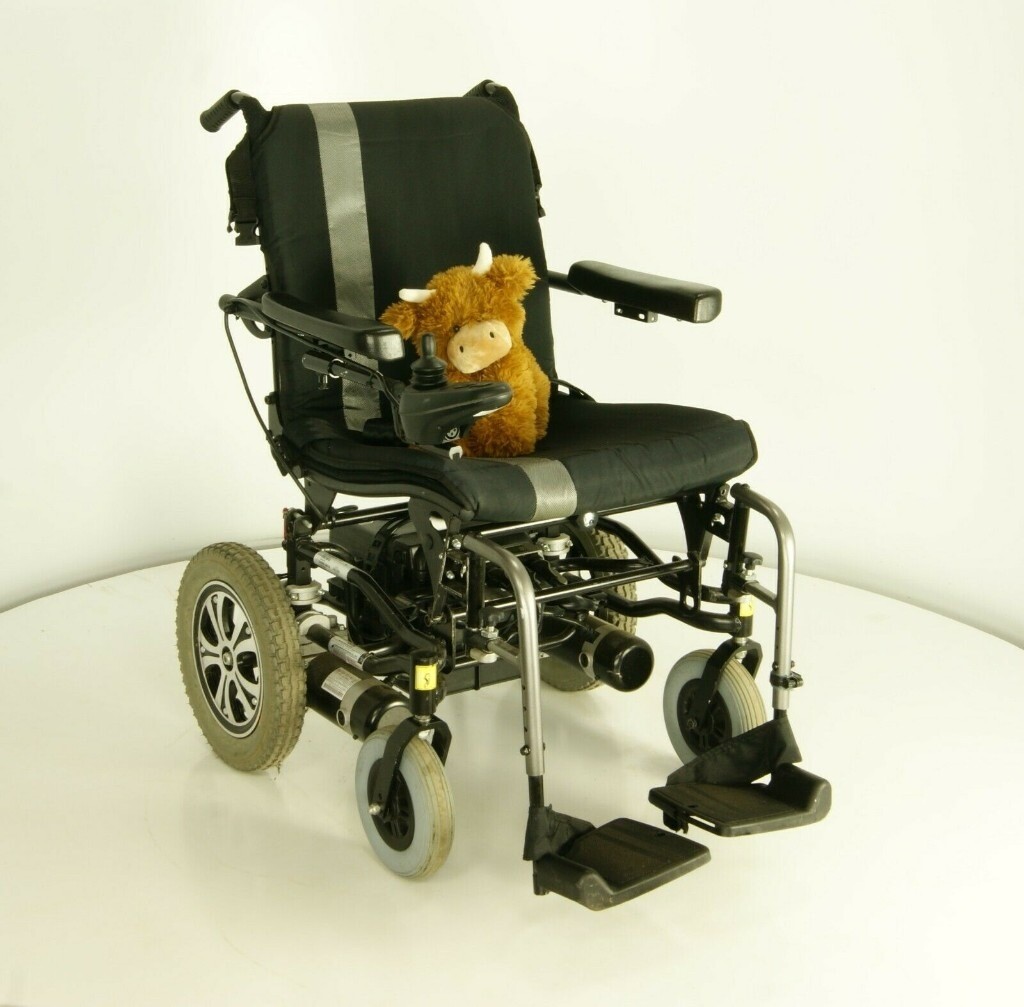 2017 Karma Ergo Traveller electric wheelchair wheel chair in East End