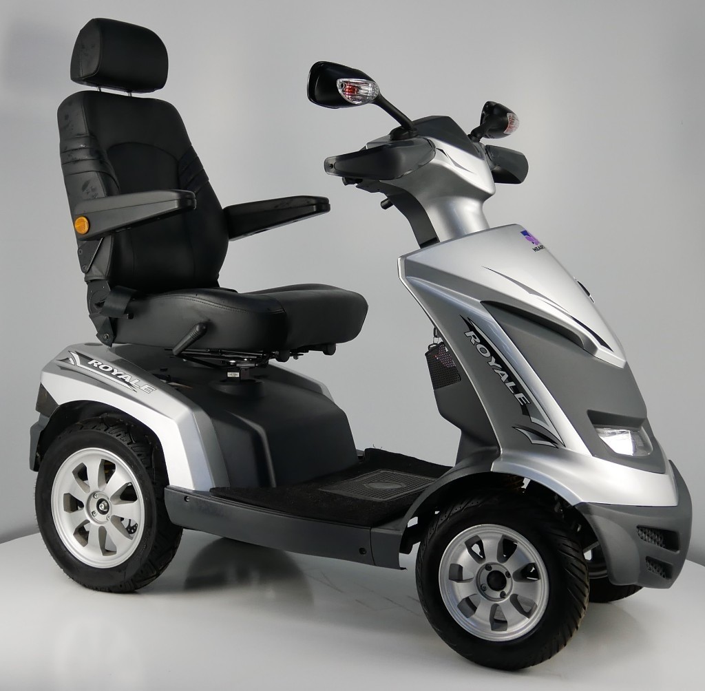 Drive Royale large full suspension 8mph Mobility scooter in Tollcross