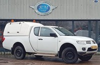 MITSUBISHI L200 2.5 DI-D 4Life White Manual Diesel 2011