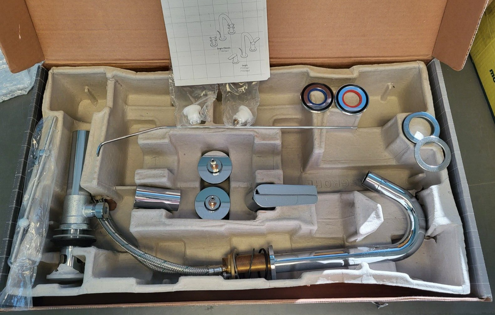 Lever Widespread Faucet