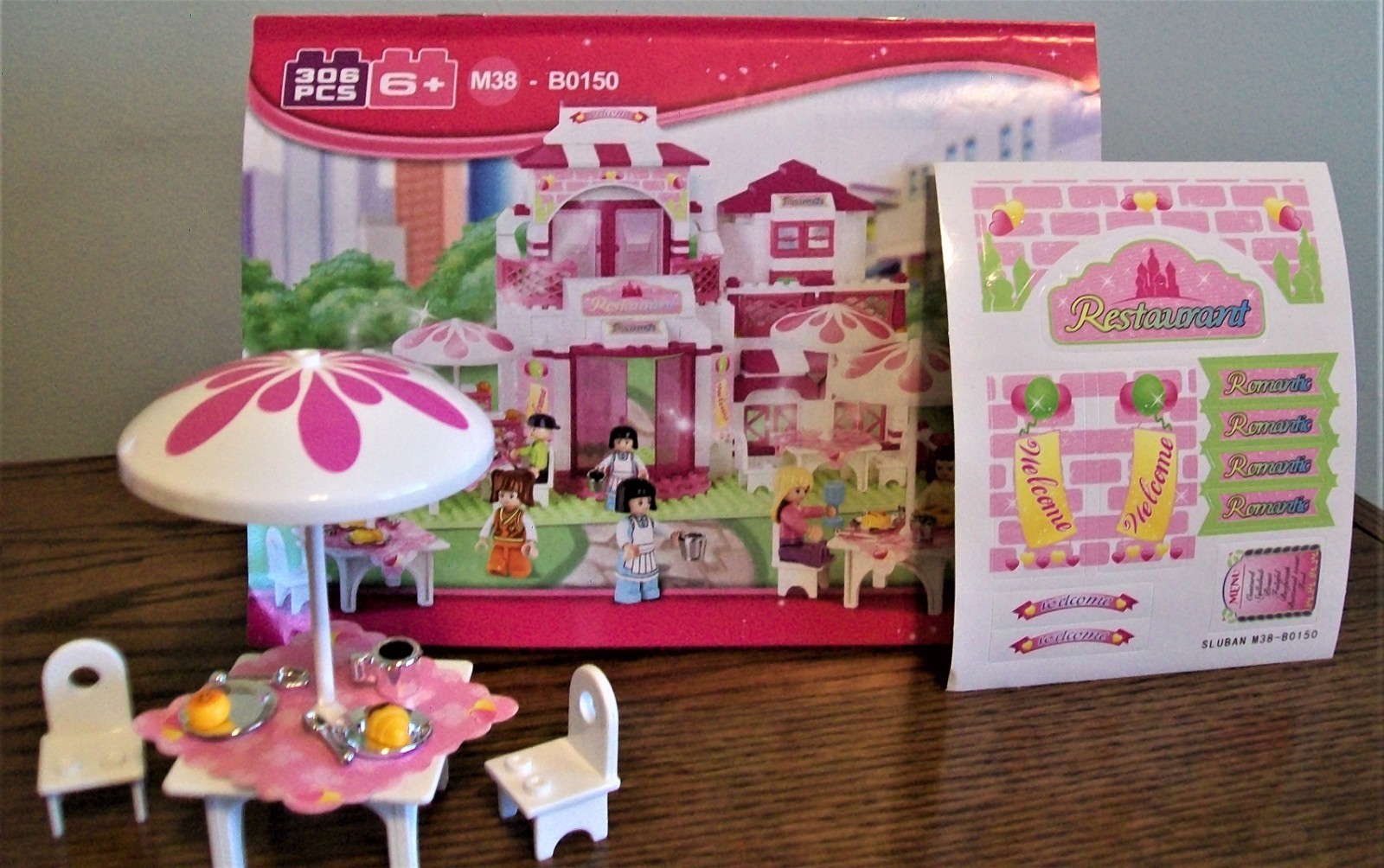 Sluban Building Blocks Set  #B0150 Pink Dream Romantic Restaurant- 100% Complete