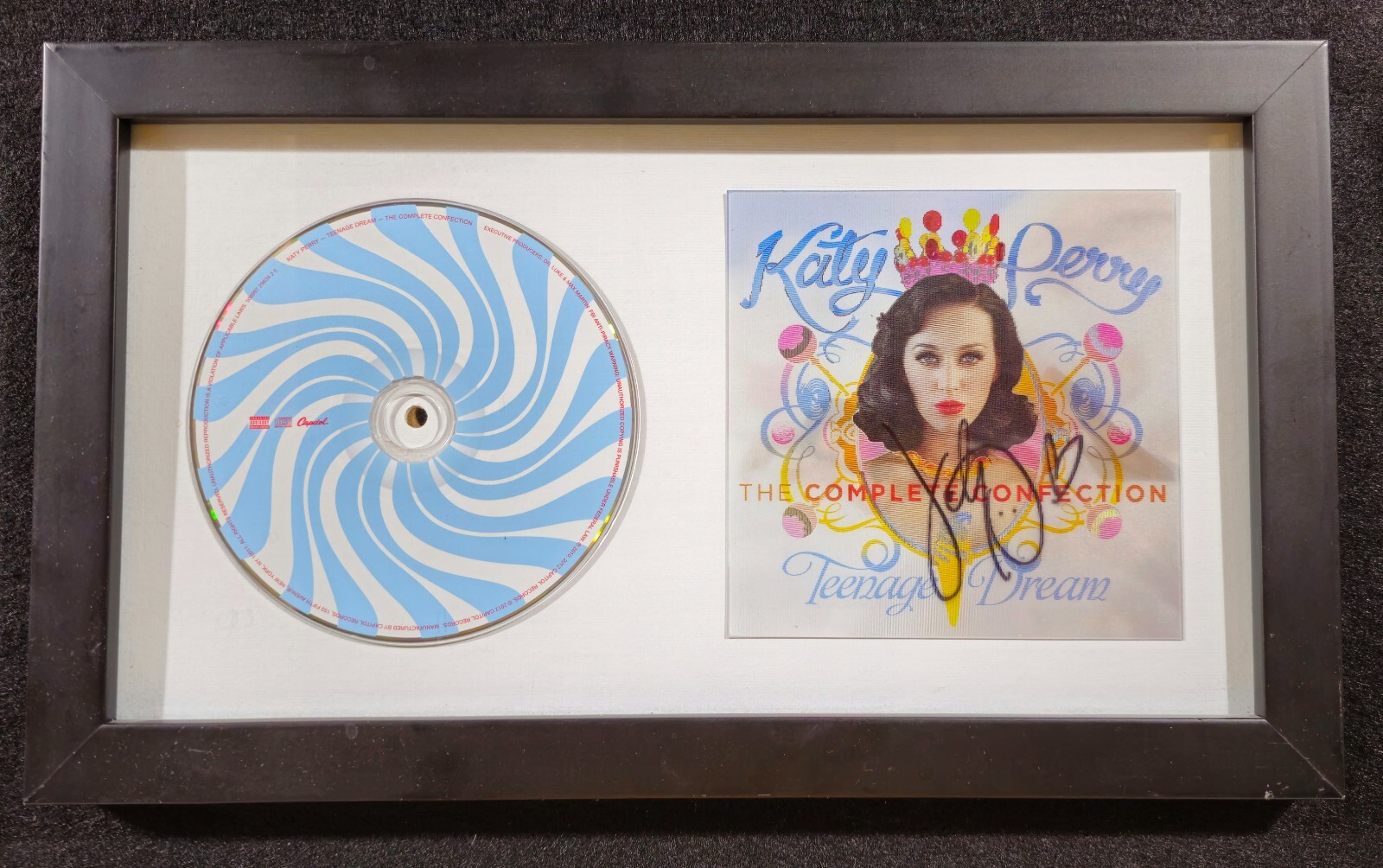 143 Katy Perry 【直筆サイン入りアートカード付】CD Katy Perry 143 CD with SIGNED Autographed Art Card Insert