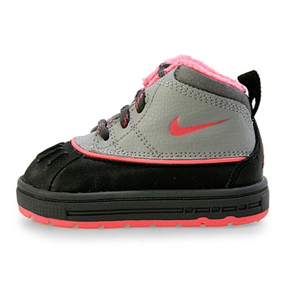 

Nike Woodside GT Black/Laser Pink-Wolf Grey-Dark Grey для малышей (486893 060) —