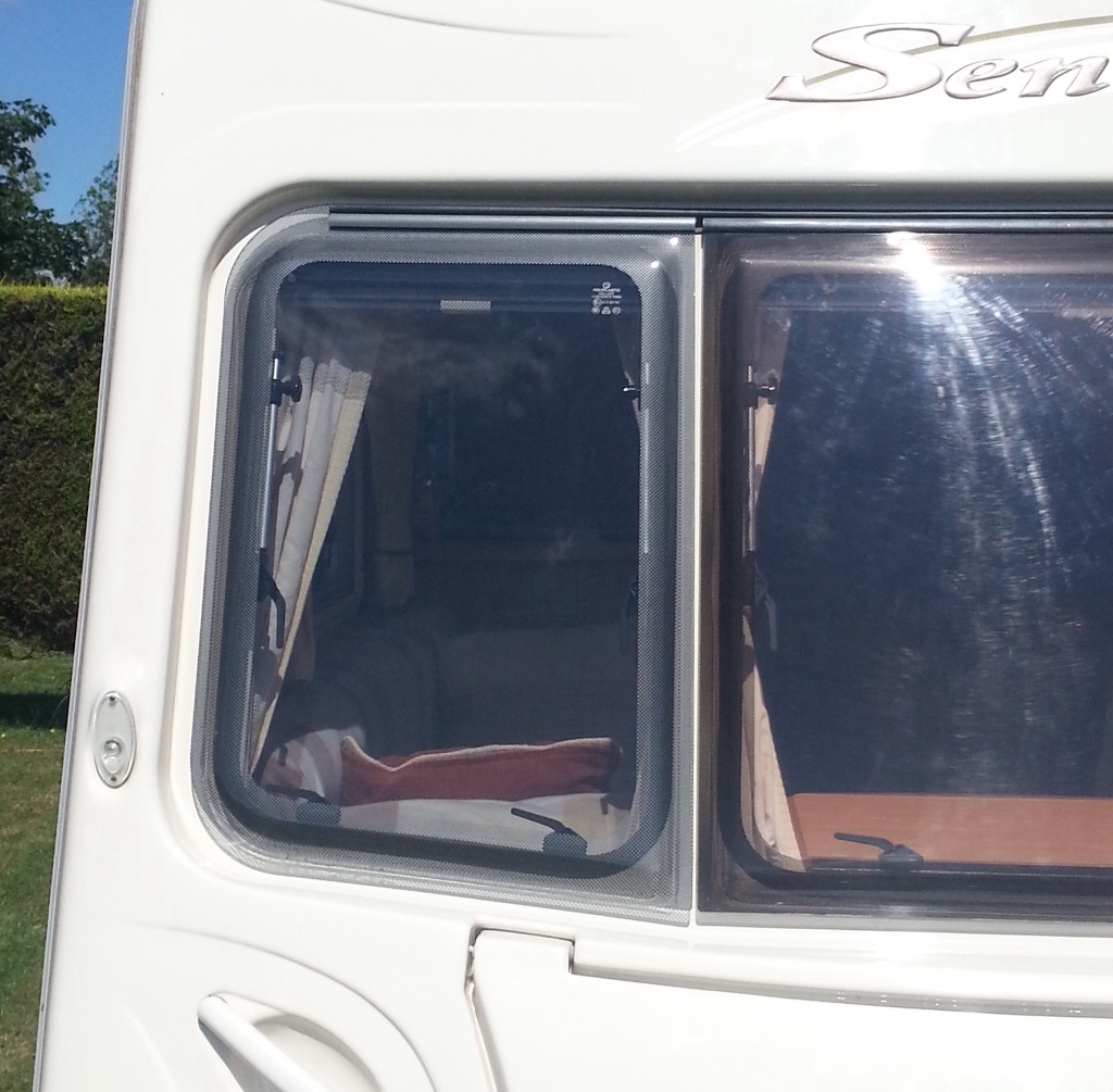 Bailey Senator Series Polyplastic Caravan Front Offside O/S Window E1