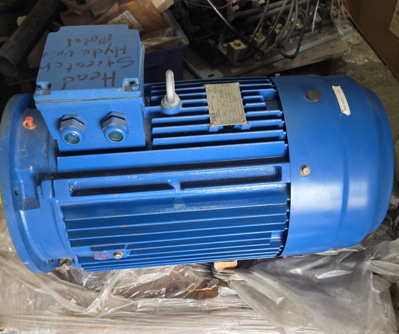 NEW SMEM ELECTRIC MOTOR 7SM2 180L4 B5 22KW 30HP 480V