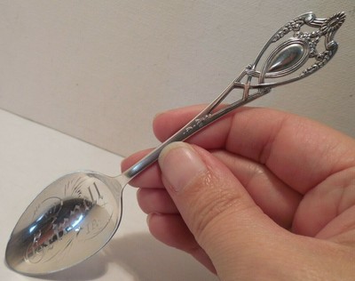 Mount Vernon By Lunt Sterling Silver Olive Spoon Pierced Long 7 38 Custom