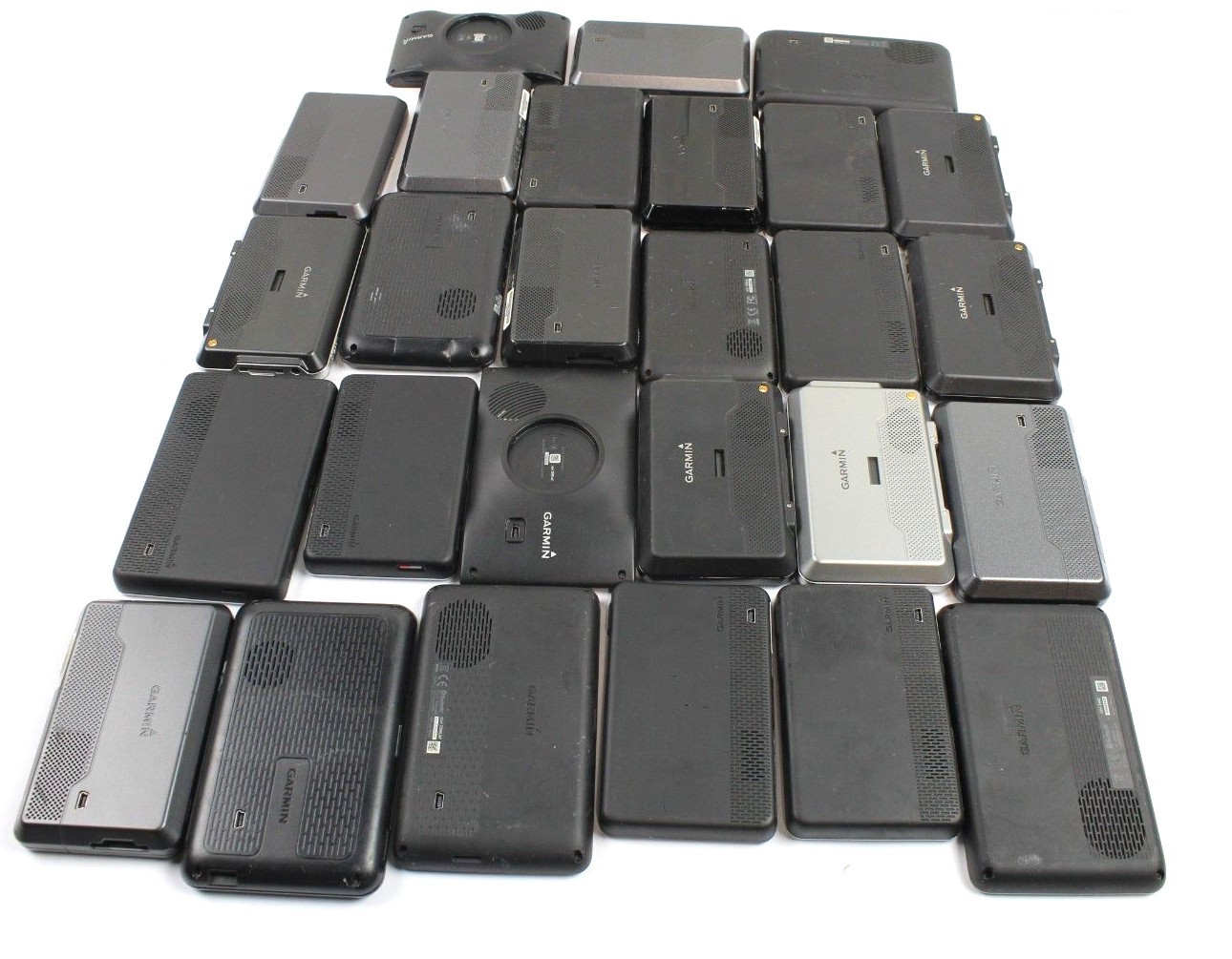Garmin Nuvi Assorted Vehicle GPS Receivers (Lot of 27)