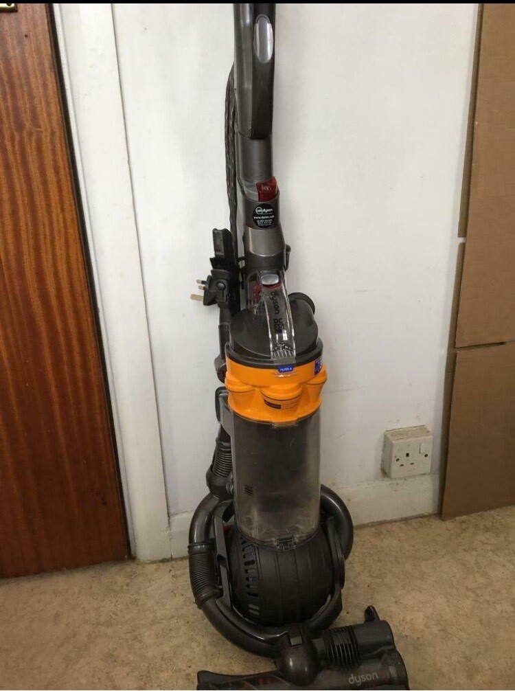 Dyson DC25 vacuum cleaner in Tooting, London Gumtree