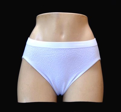 Barely There 100% Nylon Seamless Hi-Cut White Brief Size 6/7