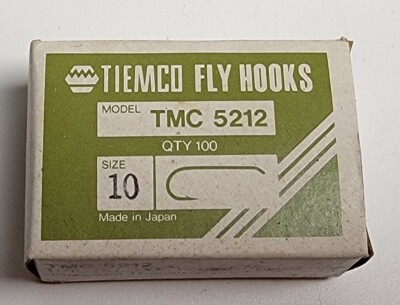 NEW 100 Tiemco Fly Hooks TMC 5262 Size 10. Made in Japan