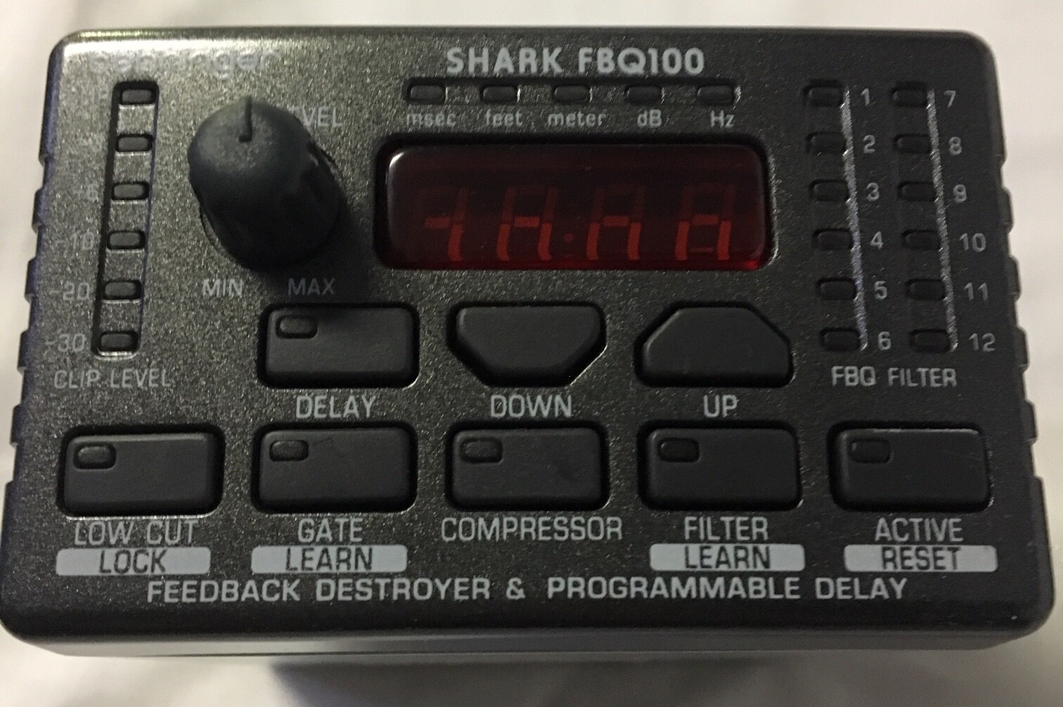 Behringer Shark FBQ100