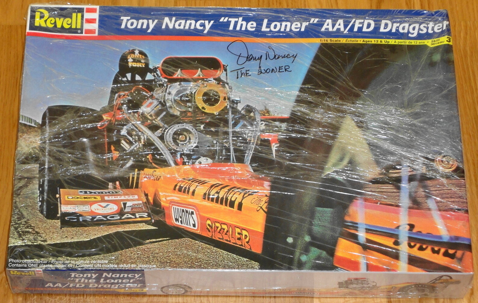REVELL TONY NANCY THE LONER AA/FD DRAGSTER 1:16 sealed and