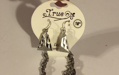 Geometric Designed Silver Necklace with Earrings by True Brand New Gorgeous