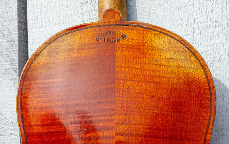 Antique 4/4 conservatory violin, Stradivarius copy, Austria, repair/restore