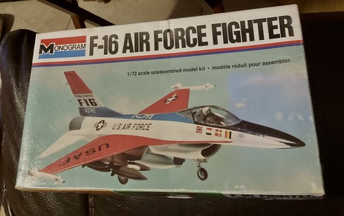 モノグラム　F-16 FIGHTER Monogram 1:48 F-16 Air Force Fighter Kit Review - YouTube