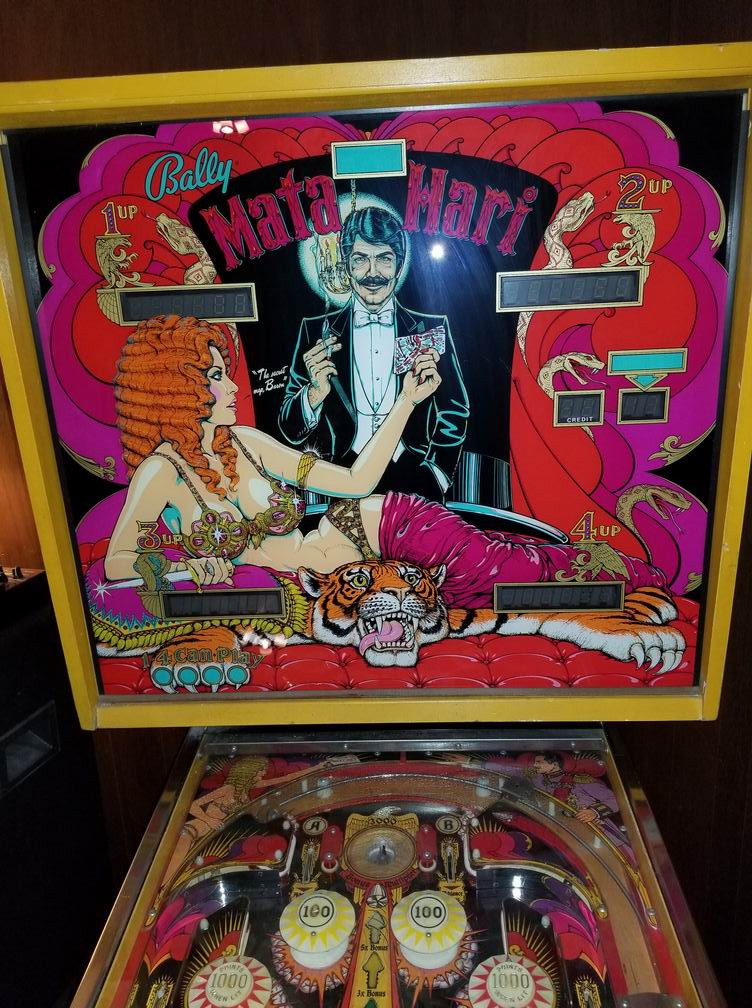 BALLY MATA HARI PINBALL MACHINE 1978 must be picked up no delivery!! Needs Work!